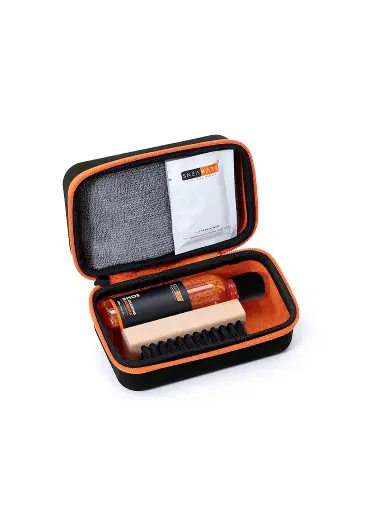TRAVEL SHOE CLEANING KIT